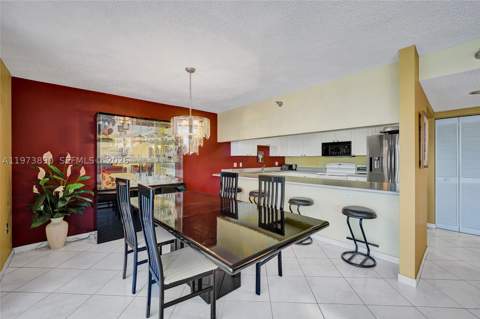 17700 N Bay Rd 805, Sunny Isles Beach FL - photo 12 of 60
