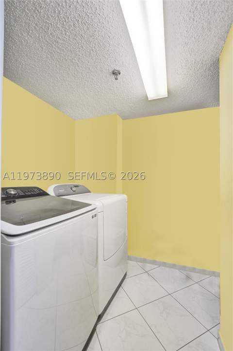 17700 N Bay Rd 805, Sunny Isles Beach FL - photo 18 of 60