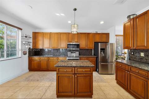 7436 SW 188th Ln, Cutler Bay FL - photo 10 of 61