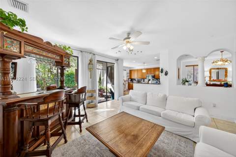 7436 SW 188th Ln, Cutler Bay FL - photo 14 of 61