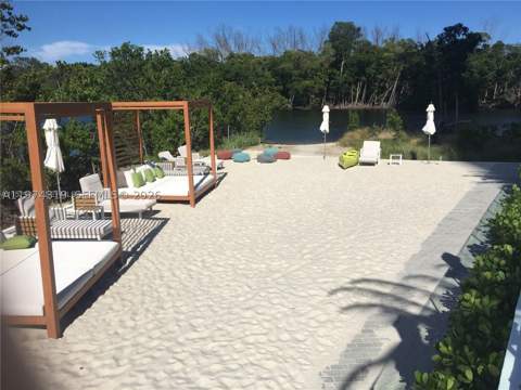 16385 Biscayne Blvd 1120, North Miami Beach FL - photo 11 of 22