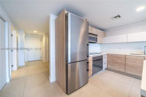16385 Biscayne Blvd 1120, North Miami Beach FL - photo 14 of 22