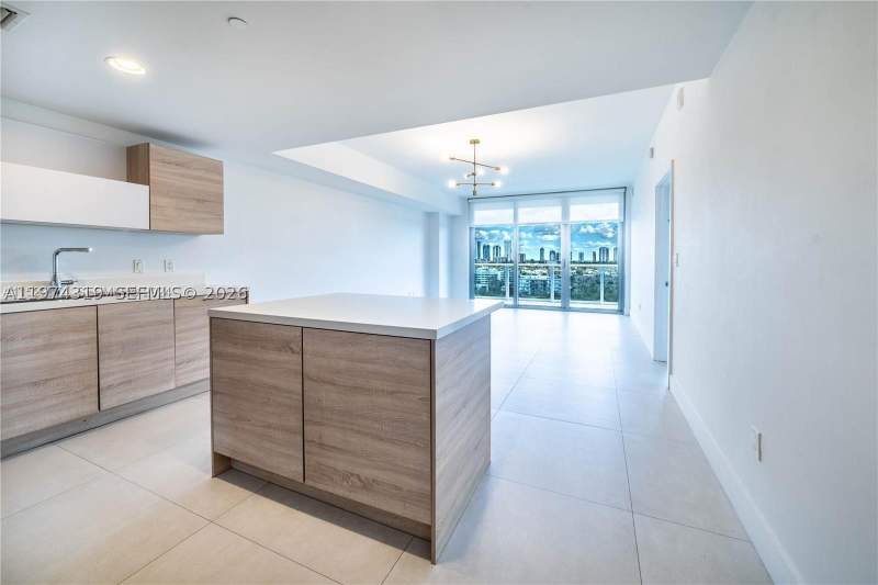 1 bedroom Condominium at 16385 Biscayne Blvd 1120, The Harbour South Condo, North Miami Beach — photo 5