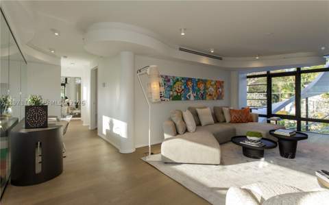 5261 NE 5th Ave, Miami FL - photo 12 of 31
