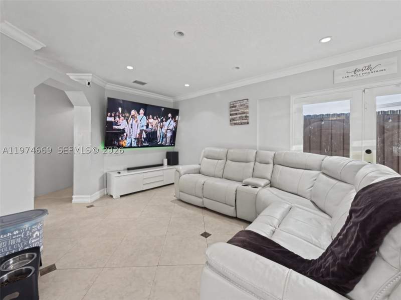3 bedroom SingleFamilyResidence at 12689 NW 10th Way, Lake Pointe Sec 4, Miami — photo 4
