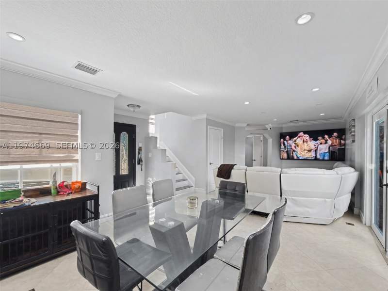 3 bedroom SingleFamilyResidence at 12689 NW 10th Way, Lake Pointe Sec 4, Miami — photo 5