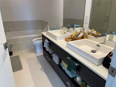 45 SW 9th St 1206, Miami FL - photo 22 of 25