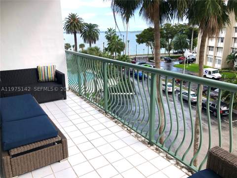 1408 Brickell Bay Dr 404, Miami FL - photo 14 of 30