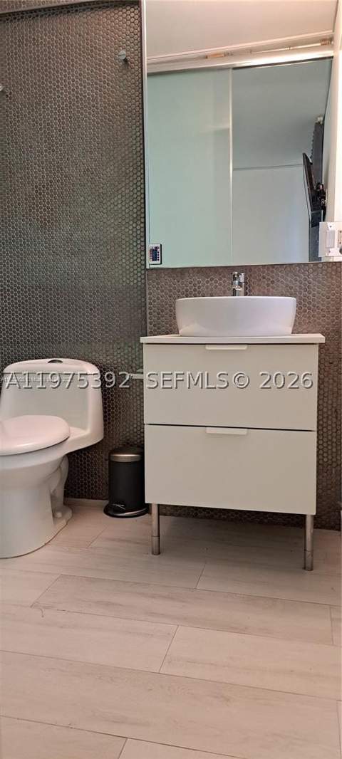 846 Michigan Ave 101, Miami Beach FL - photo 16 of 48