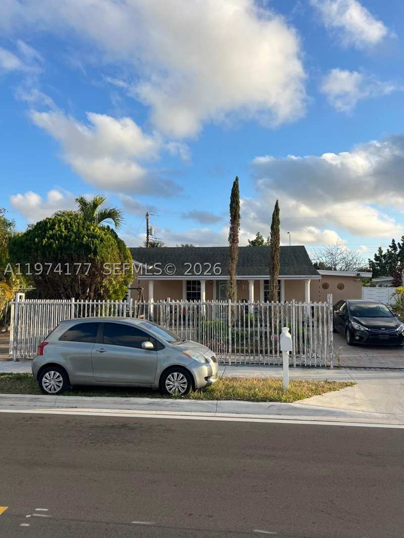 3 bedroom SingleFamilyResidence at 890 SE 3rd Pl, 2nd Addn Essex Village, Hialeah — photo 1