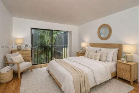 3905 Adra Ave J-46B, Doral FL - photo 11 of 25