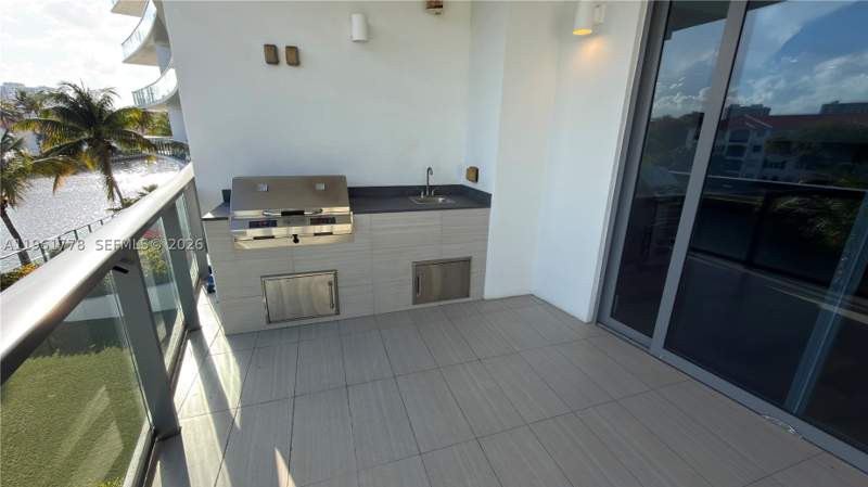 3 bedroom Condominium at 3250 NE 188th St 204, Echo Condo, Aventura — photo 5