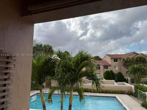 10630 SW 157th Ct 202, Miami FL - photo 13 of 15