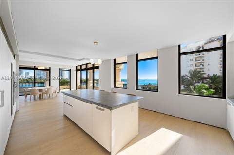 7043 Fisher Island Dr 7043, Miami Beach FL - photo 22 of 48