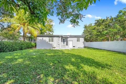 910 NW 133rd St, North Miami FL - photo 23 of 25