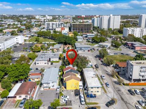 1613 NW 16th St E, Miami FL - photo 16 of 29