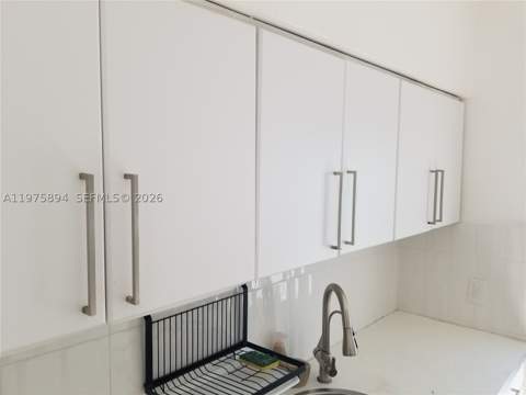 761 Euclid Ave 12B, Miami Beach FL - photo 7 of 9
