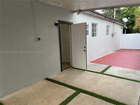 4365 W 1st Ave, Hialeah FL - photo 14 of 14