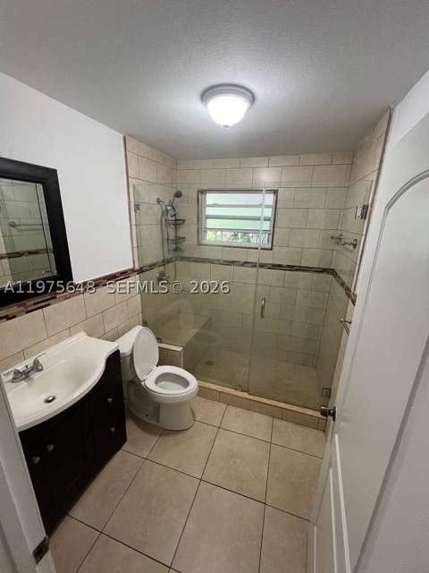 4365 W 1st Ave, Hialeah FL - photo 9 of 14