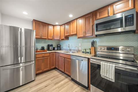 20500 W Country Club Dr 311, Aventura FL - photo 18 of 43