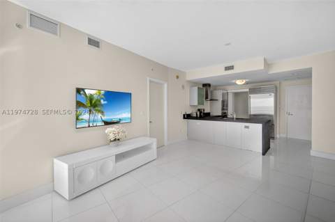 18201 Collins Ave 2008, Sunny Isles Beach FL - photo 18 of 47