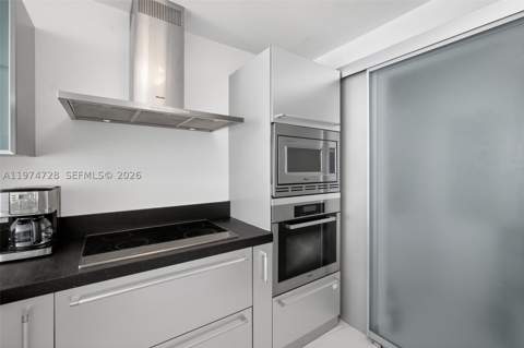 18201 Collins Ave 2008, Sunny Isles Beach FL - photo 22 of 47