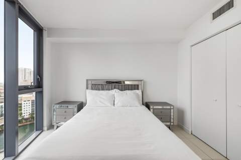 31 SE 6th Street 2601, Miami FL - photo 13 of 55