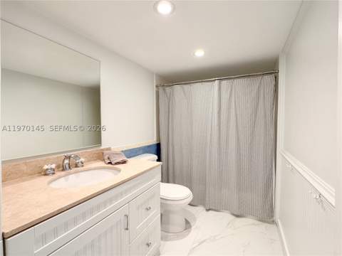 555 Crandon Blvd 82, Key Biscayne FL - photo 10 of 28