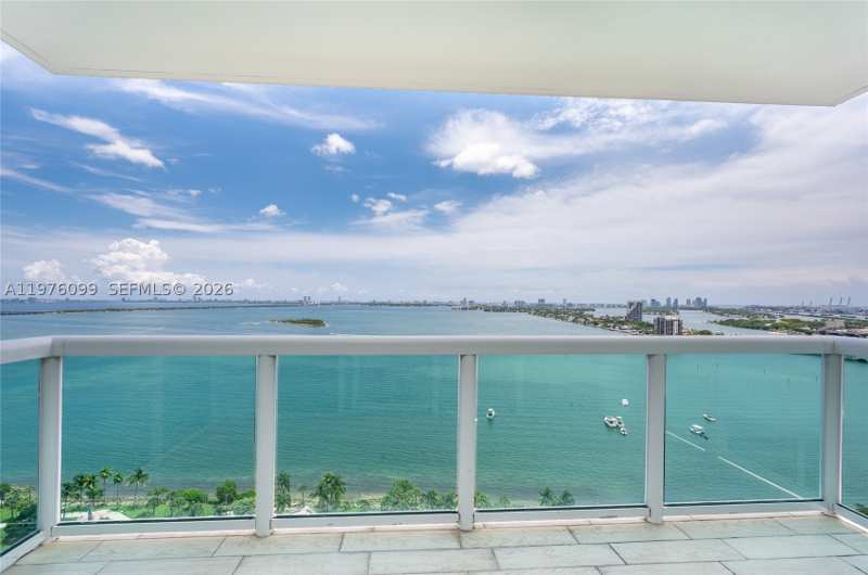 2 bedroom Condominium at 1800 N Bayshore Dr 2503, 1800 Club Condo, Miami — photo 1