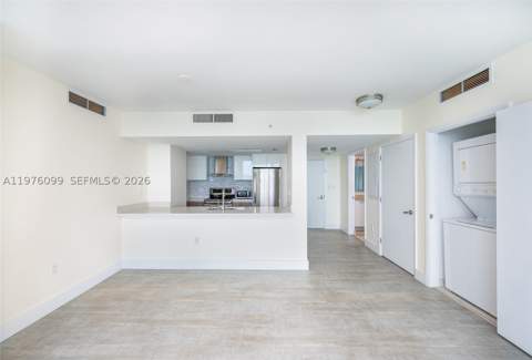 1800 N Bayshore Dr 2503, Miami FL - photo 10 of 33
