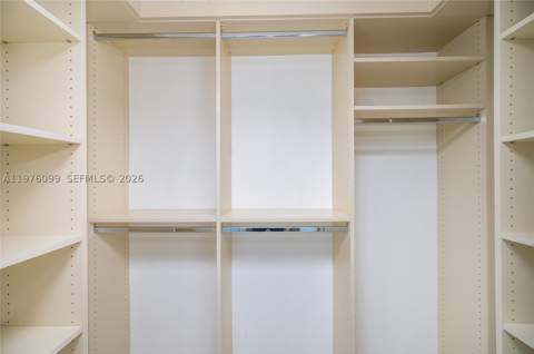 1800 N Bayshore Dr 2503, Miami FL - photo 16 of 33