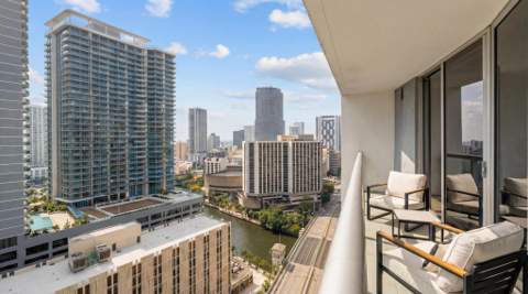 485 Brickell Avenue 2506, Miami FL - photo 15 of 34