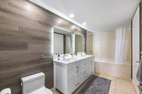 485 Brickell Avenue 2506, Miami FL - photo 16 of 34