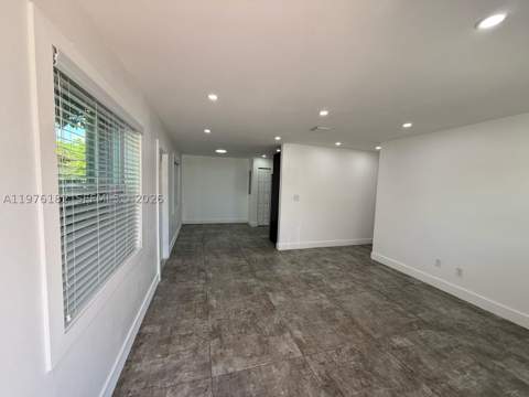11801 SW 180th St, Miami FL - photo 7 of 17
