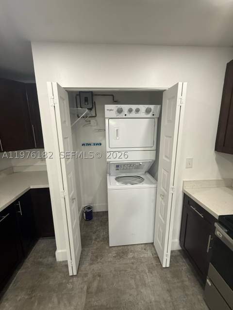 11801 SW 180th St, Miami FL - photo 9 of 17