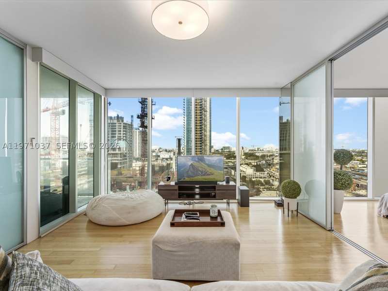 2 bedroom Condominium at 1040 Biscayne Blvd 1107, Ten Museum Pk Residential, Miami — photo 1