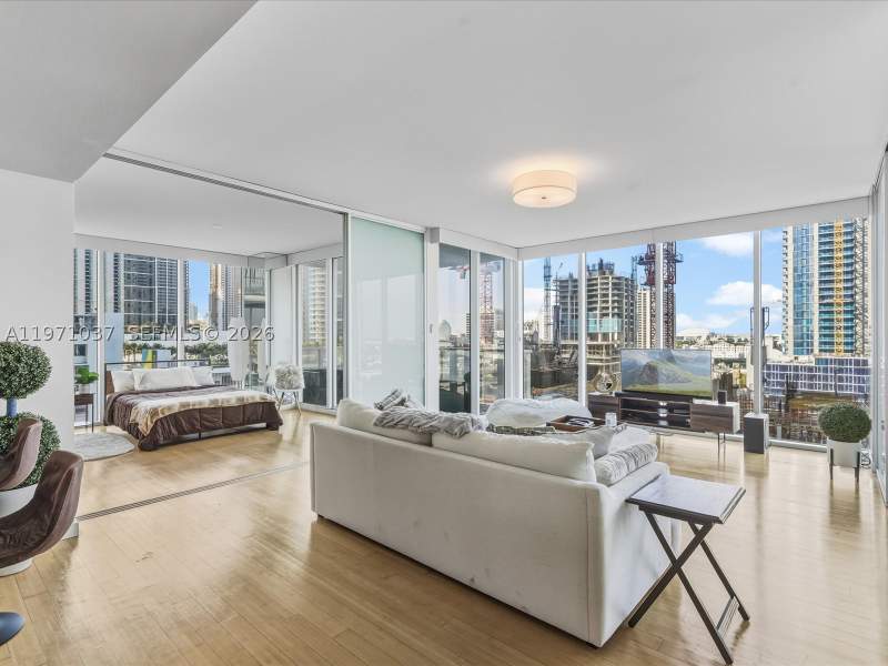 2 bedroom Condominium at 1040 Biscayne Blvd 1107, Ten Museum Pk Residential, Miami — photo 3