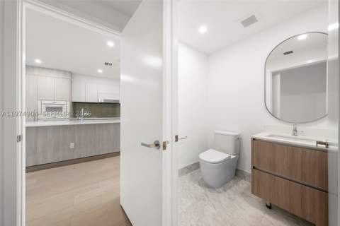 9201 E Bay Harbor Drive 805, Bay Harbor Islands FL - photo 18 of 40