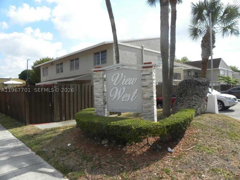 2 bedroom Condominium at 15690 SW 82nd Cir Ln 9-1, View West Condo Ph I, Miami — photo 1