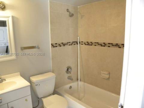 15690 SW 82nd Cir Ln 9-1, Miami FL - photo 8 of 13