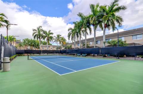 5737 NW 114th Path 113, Doral FL - photo 19 of 25