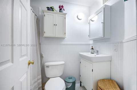 5737 NW 114th Path 113, Doral FL - photo 7 of 25