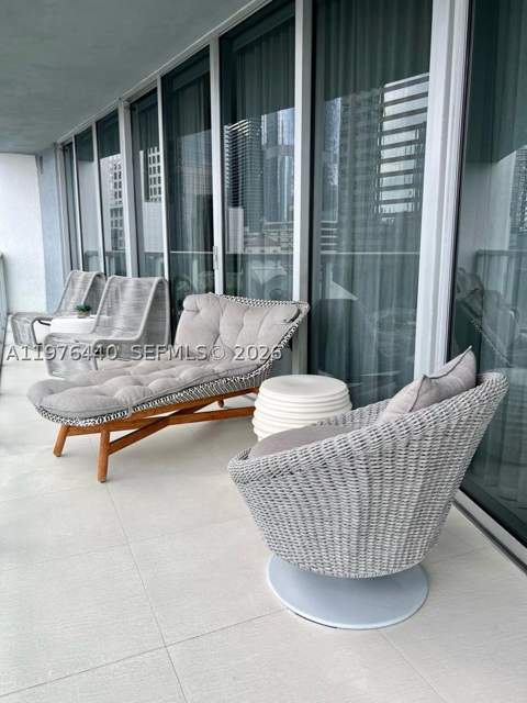 495 Brickell Ave 805, Miami FL - photo 11 of 31