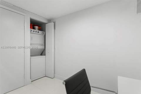 495 Brickell Ave 805, Miami FL - photo 23 of 31