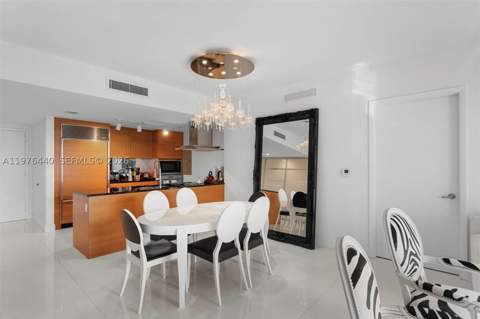 495 Brickell Ave 805, Miami FL - photo 7 of 31