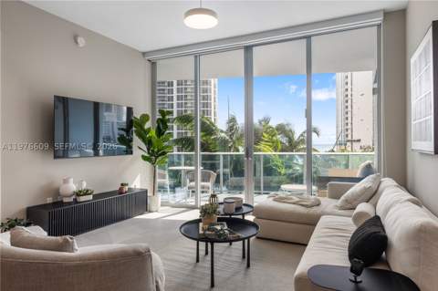 17550 Collins Ave 502, Sunny Isles Beach FL - photo 22 of 41