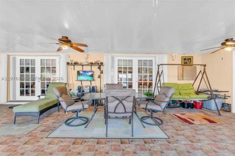 18201 SW 87th Ave, Palmetto Bay FL - photo 22 of 28