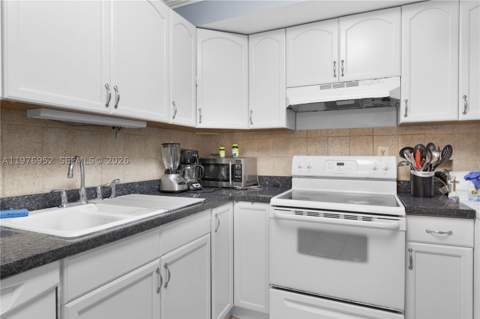 290 174th St 1006, Sunny Isles Beach FL - photo 16 of 24