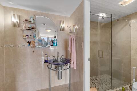 290 174th St 1006, Sunny Isles Beach FL - photo 19 of 24