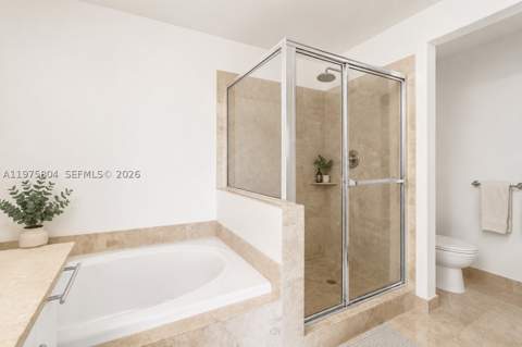 3330 NE 190th St 1212, Aventura FL - photo 9 of 24
